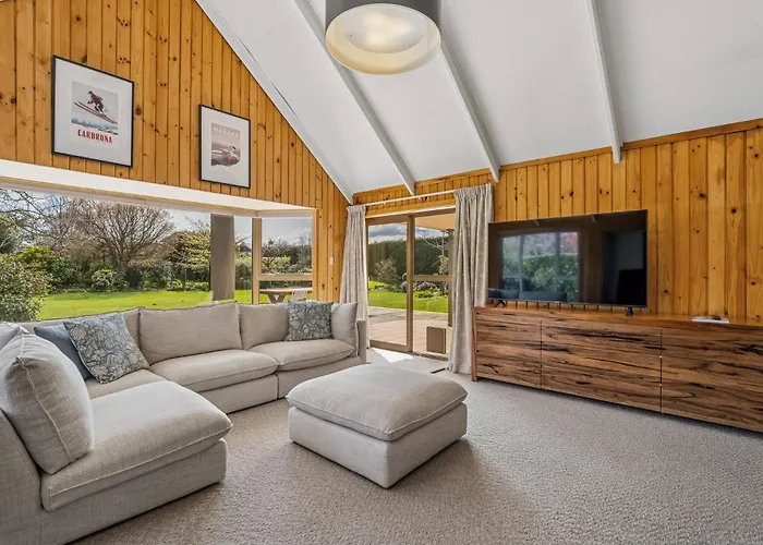 Alpine Meadow Haven - Vakantiehuis Wanaka